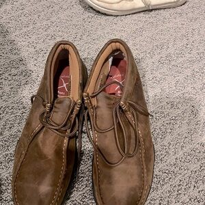 Steel toe boots, never worn before only tried on. 7W-size brand new.